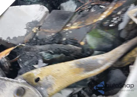 2021 Ford Bronco Sport Big Bend z USA, uszkodzony, nr VIN 3FMCR9B67MRB24681